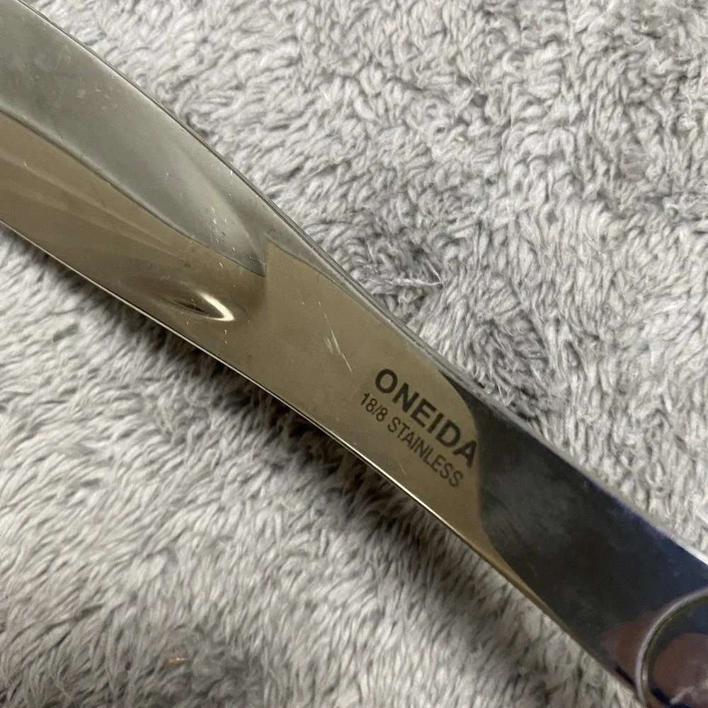 Oneida 18/8 Stainless Steel Serving Fork 10